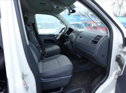 Volkswagen - Caravelle