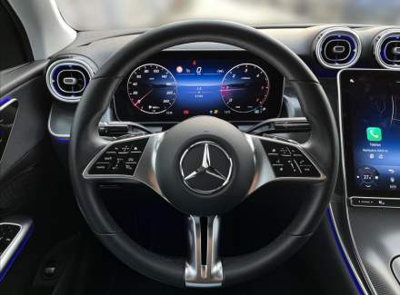 Mercedes-Benz - GLC