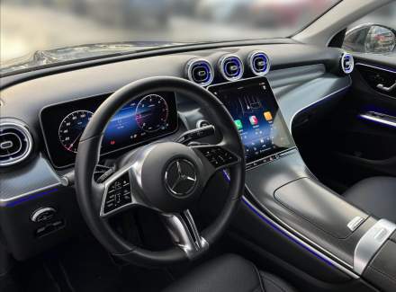 Mercedes-Benz - GLC