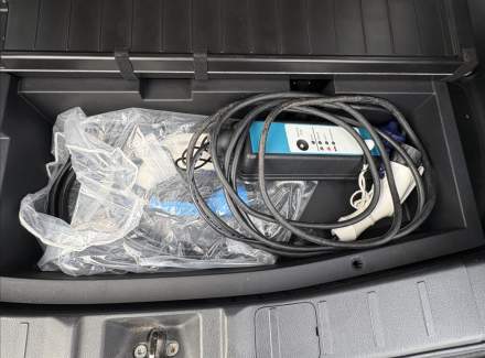 Mitsubishi - Outlander