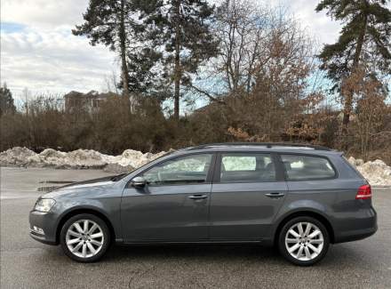 Volkswagen - Passat