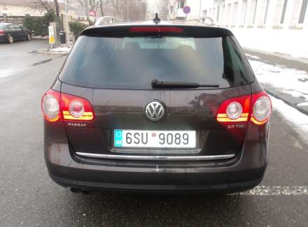 Volkswagen - Passat