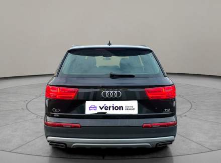 Audi - Q7