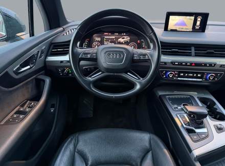 Audi - Q7