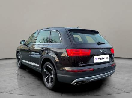 Audi - Q7
