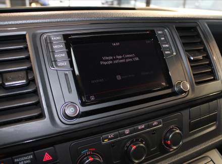 Volkswagen - Multivan