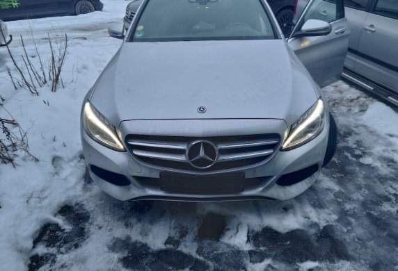 Mercedes-Benz - C-class
