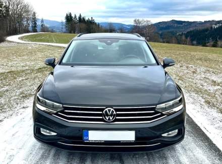 Volkswagen - Passat