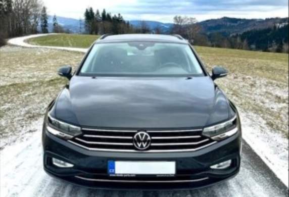 Volkswagen - Passat