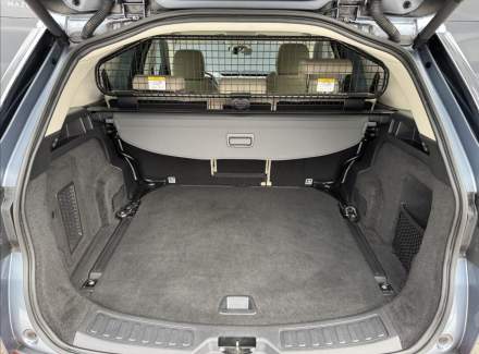 Land Rover - Discovery Sport