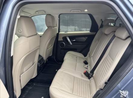 Land Rover - Discovery Sport