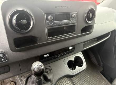 Mercedes-Benz - Sprinter