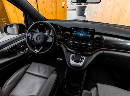 Mercedes-Benz - V-class