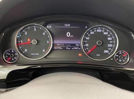 Volkswagen - Touareg