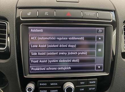 Volkswagen - Touareg