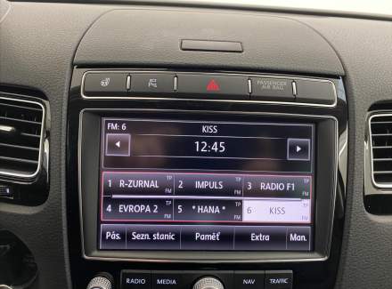 Volkswagen - Touareg