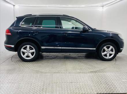 Volkswagen - Touareg