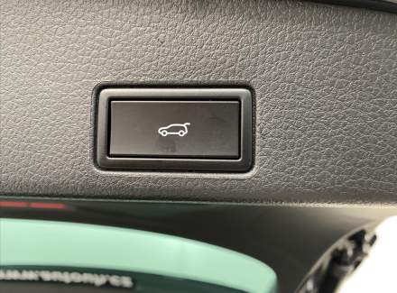 Volkswagen - Touareg