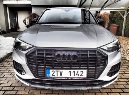 Audi - Q3