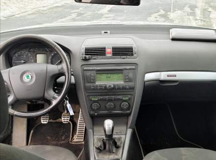 Škoda - Octavia