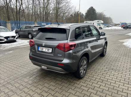 Suzuki - Vitara