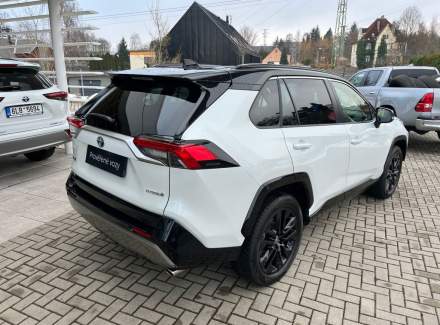 Toyota - RAV 4