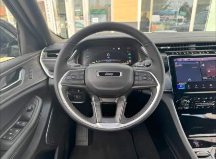 Jeep - Grand Cherokee