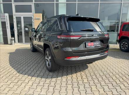 Jeep - Grand Cherokee