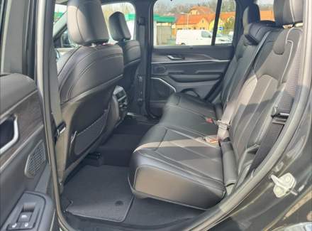 Jeep - Grand Cherokee