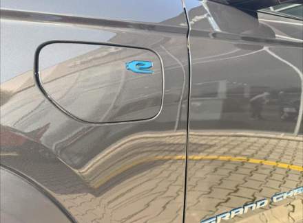 Jeep - Grand Cherokee