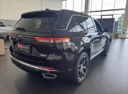 Jeep - Grand Cherokee