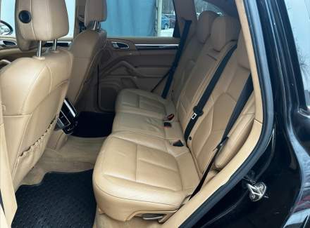 Porsche - Cayenne
