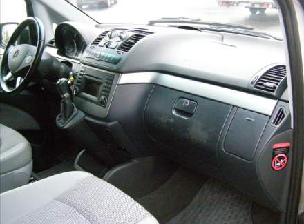 Mercedes-Benz - Viano
