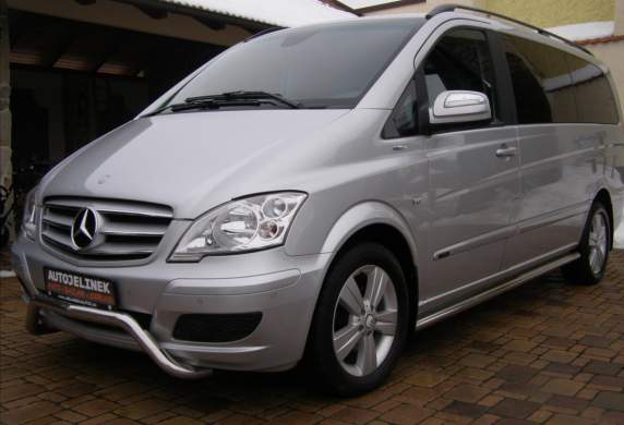 Mercedes-Benz - Viano