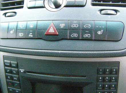 Mercedes-Benz - Viano