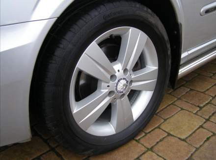 Mercedes-Benz - Vito