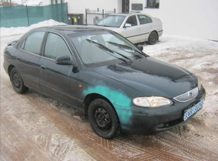 Hyundai - Lantra