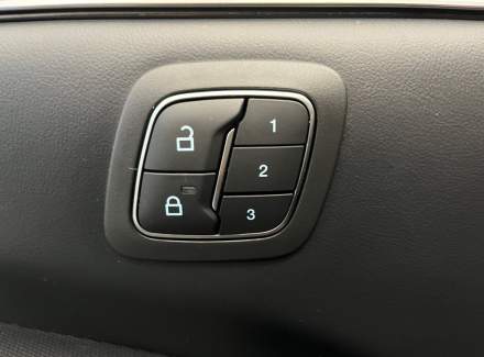 Ford - Mustang Mach-E