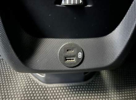 Ford - Mustang Mach-E