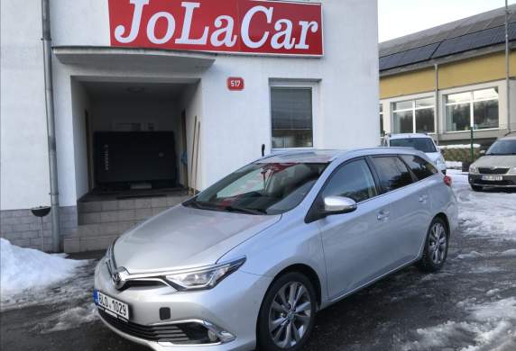Toyota - Auris