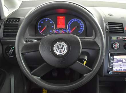 Volkswagen - Touran