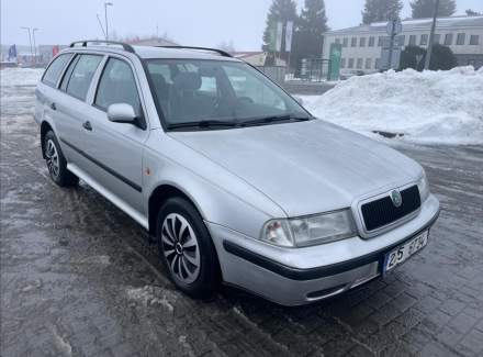 Škoda - Octavia