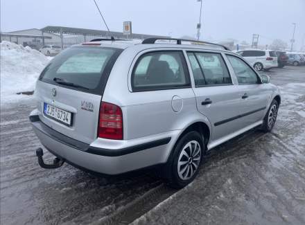 Škoda - Octavia