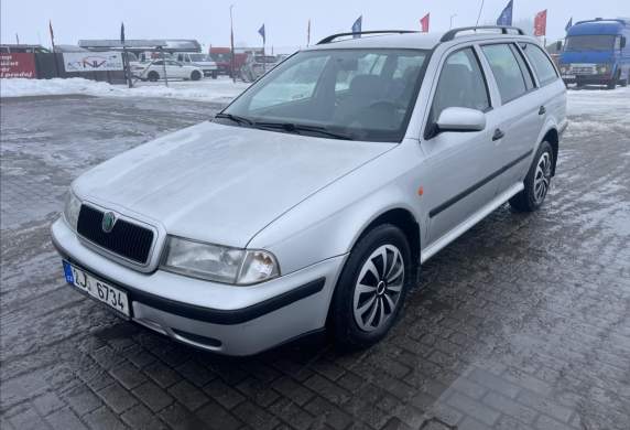Škoda - Octavia