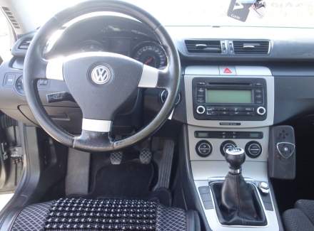 Volkswagen - Passat