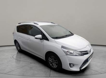 Toyota - Verso