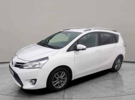 Toyota - Verso