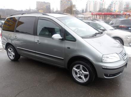 Volkswagen - Sharan