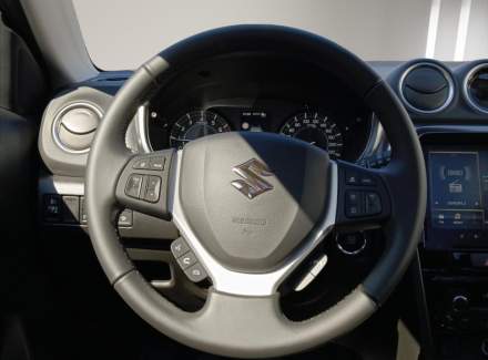 Suzuki - Vitara