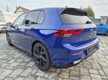 Volkswagen - Golf 1.5 TSI (130 Hp)